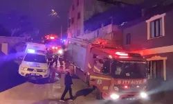 Tek katlı evin tavanı çöktü, 6 kişi moloz yığını altında kaldı