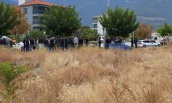 Yol kenarında acı son: 48 yaşındaki kişi silahla canına kıydı