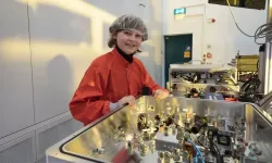 15 yaşında kuantum fiziği alanında doktora unvanı alan Laurent Simons kimdir?