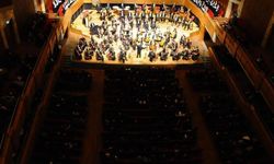 AASSM, dopdolu programla 2025'i uğurluyor