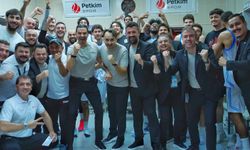 Petkimspor liderlik için parkede