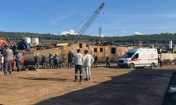 Aliağa’da gemi parçası işçinin üzerine düştü: 1 ölü