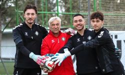 Altay’da Kalede forma rekabeti: Üç kaleci de şans buldu