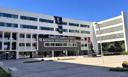 Antalya Büyükşehir Belediyesi'ne 8. dalga operasyon: 8 gözaltı