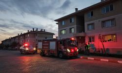 Apartman koridorunda d*hşet: Komşusunu ö*dürdü, ardından kendini vurdu!