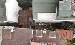 Arnavutköy'de istinat duvarı yıkıldı: 2 bina tahliye edildi