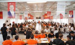 Ayvalık'ta öğrenci dostu Kent Lokantaları yoğun ilgi görüyor