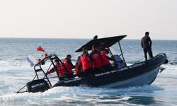 Balıkesir İtfaiyesi, su altında hayat kurtarmaya hazırlanıyor