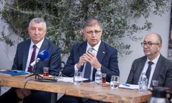 Başkan Tugay, Güzelbahçeli muhtarları dinledi