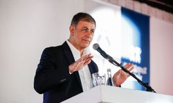 Başkan Tugay’dan Vakıflar’a tepki: 'Bu Yapılar İzmirlinin emeği ve ortak hafızasıdır'