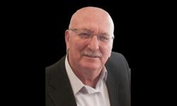 Çeşme Belediyesi eski muhasebe müdürü Cüneyd Gültekin vefat etti