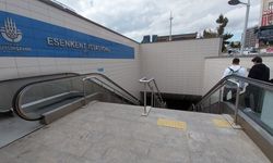 Esenkent metrosunda panik anları: Bir yolcu intihara kalkıştı!