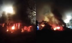 Fabrikadan dumanlar yükseliyor: Alevler kısa sürede büyüdü, ekipler zamanla yarışıyor!