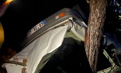 Facianın eşiğinden dönüldü: Otomobil uçuruma yuvarlandı, yaralılar var!