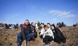 Filistinli çocukların anısına 10 bin fidan toprakla buluştu