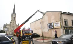 Fransa'da 3 katlı binada yangın: 5 kişi hayatını kaybetti