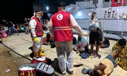 Göçmen faciası: 95 kişiyi taşıyan 2 tekne alabora oldu, en az 4 ölü