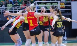 Göztepe voleybolda lider önünde