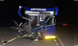 Güney Afrika'da feci otobüs kazası: 1 ölü, 32 yaralı