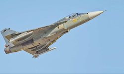 Hindistan savaş uçağı HAL Tejas neden düştü?