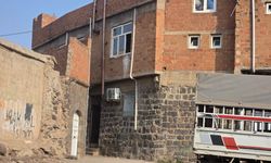 Husumetli gruplar arasında çıkan çatışmada 1 kişi hayatını kaybetti