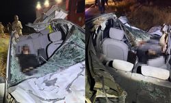 İki araç ve atın karıştığı feci kaza: 1 ölü, 7 yaralı!