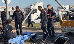 TIR'ın iki araca çarptığı feci kazada acı bilanço: Can kaybı 4'e yükseldi