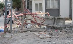 İnşaatta yıkılan demir iskelede 1 işçi hayatını kaybetti
