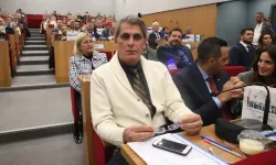 İzmir Büyükşehir Belediyesi CHP Meclis Üyesi Aras Kaynarca kimdir?