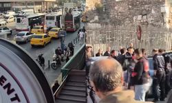 İzmir Çankaya'da aracı taradılar: Yaralılar olduğu iddia ediliyor