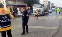 İzmir'de beton mikserinin çarptığı kadın hayatını kaybetti