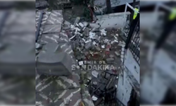 İzmir'de kuvvetli fırtına minareyi devirdi