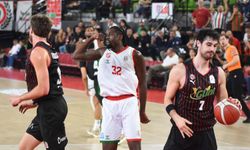 Karşıyaka basketbolda Mersin önünde