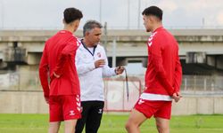 Karşıyaka Teknik Direktörü Basatemür: "Sahada 11, tribünde binler olacağız"