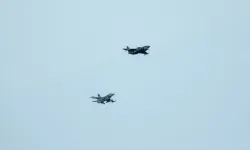 KIZILELMA F-16’ya kilitlendi: GÖKDOĞAN ile tam isabet