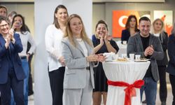 Konak Belediyesi, öğretmenlerini unutmadı: "Başarımızda rolünüz büyük"