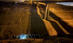 Kontrolden çıkan otomobil 200 metre yükseklikten uçtu: 1 ölü