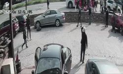 Korku dolu anlar! Dolmuş cipin arkasına çarptı: 11’i öğrenci 13 yaralı