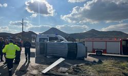 Korkutan kaza: Kontrolden çıkan araç takla attı, 7 kişi yaralandı!