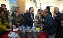 Manisa'da örnek proje: Atık pil getirene zeytin fidanı veriliyor