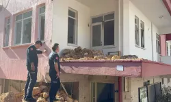 Metruk bina alev aldı, yangın sonrası erkek cesedi bulundu