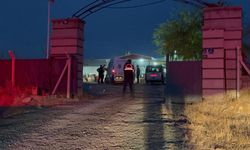 Miras kavgasında şok saldırı: Amcasını ve 3 kişiyi bıçakladı