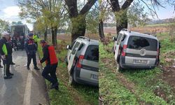Yol kenarına savrulan otomobildeki 1 kişi öldü, 1 kişi yaralandı