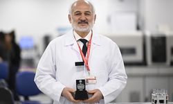 Prof. Dr. Özcan Erel kimdir, nereli, kaç yaşında?