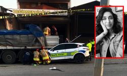 Polis aracı tıra arkadan çarptı: 2 polis memuru şehit oldu