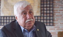 Sanat dünyasının acı kaybı: Usta oyuncu Ahmet Gülhan hayatını kaybetti