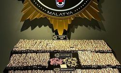 Sokak satıcılarına büyük operasyon: Çok sayıda hap ve metamfetamin ele geçirildi