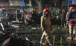 SON DAKİKA | Korkunç patlama! Araç alev alev yandı, Ölü ve yaralılar var