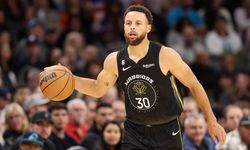 Stephen Curry kimdir, hangi takımlarda oynadı?