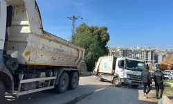 Çiğli Belediyesi araçları Büyükşehir'in çöp atmaması için yolu kapattı: Ceza yolda